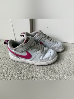 Nike Kids White Sneakers with Pink Swoosh